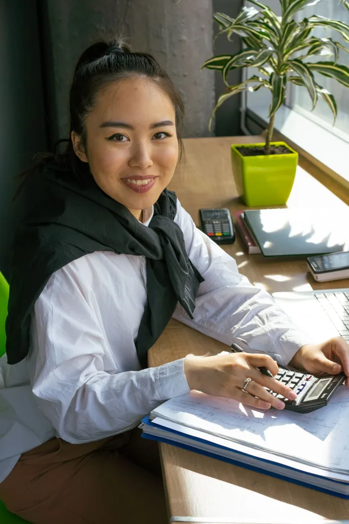 Linh N., Founder
