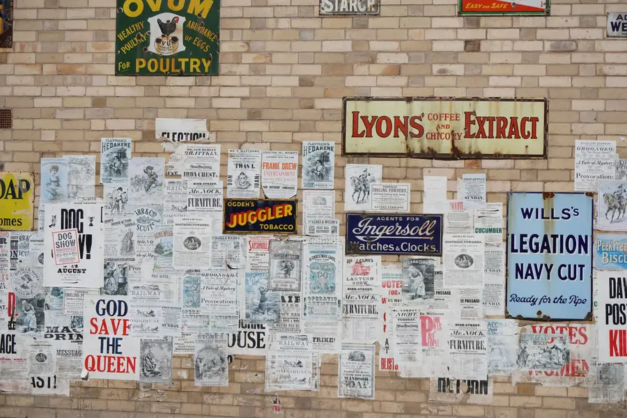 Poster wall